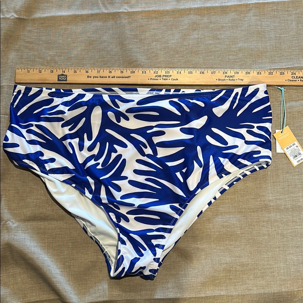 Kona Sol 3X Blue and White Patterned Swim Bottoms